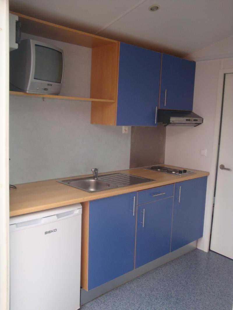 Hotel Parque De Campismo Orbitur Angeiras Habitación foto